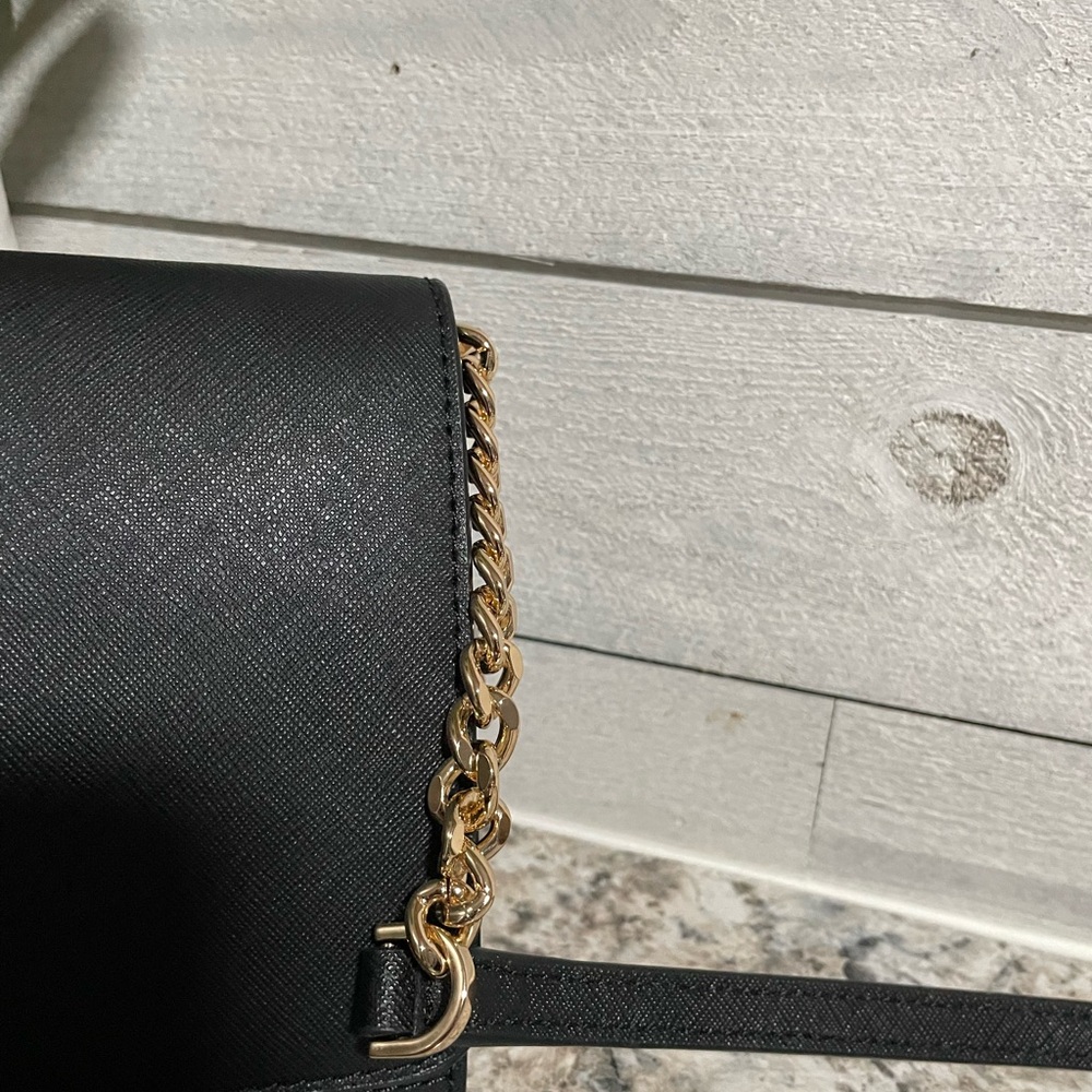 ✨Michael Kors Jet Set Charm Small Phone  Crossbody• Black •Great Condition ✨ - Picture 9 of 11